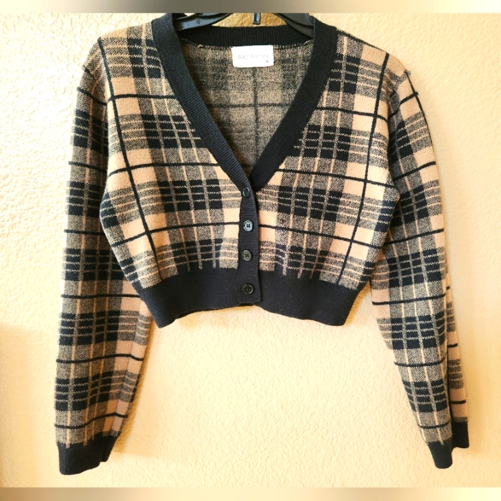 May Berries Cropped Sweater Size M